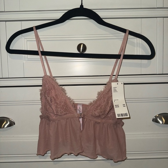 Urban Outfitters Tops - NWT Urban Outfitters Top
